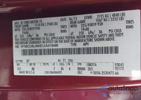 2014 Ford Escape Titanium z USA, uszkodzony, nr VIN 1FMCU9J96EUA01698